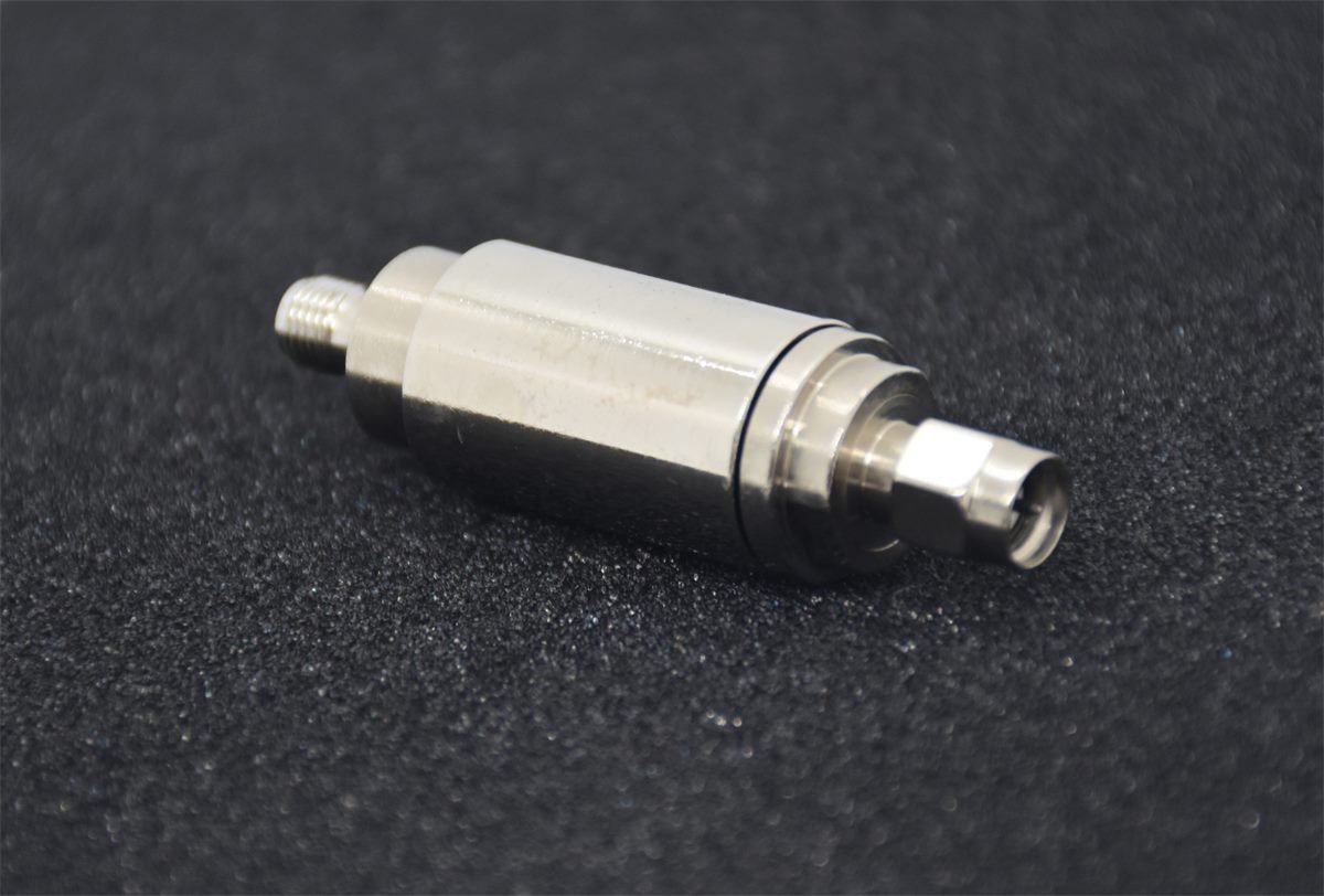 Custom LC RF filter by Anstar Elec for microwave and communication systems